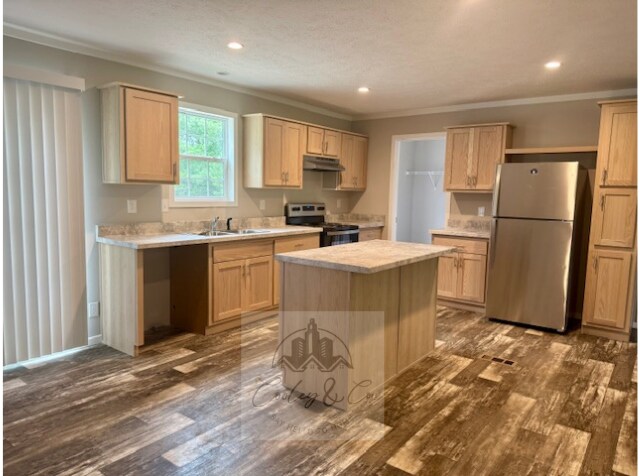 Building Photo - 73 Maple Tree Ln
