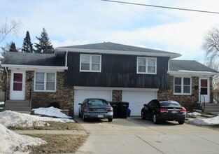 Building Photo - 204-206 N Grant Ave