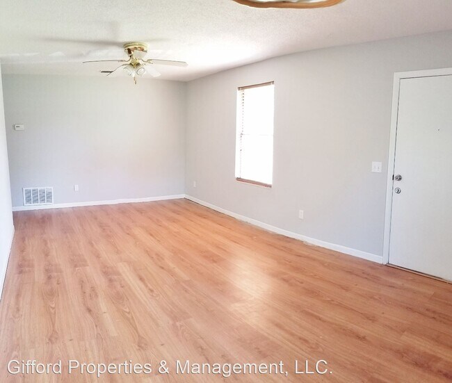 Foto del edificio - 3 br, 1 bath House - 233 M L King Drive