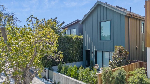 Foto del edificio - 11825 Tennessee Ave