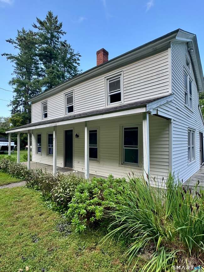 Building Photo - 7 Sawmill Rd