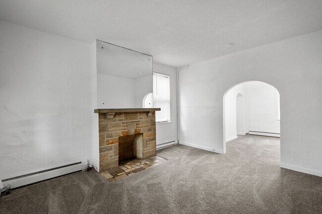 Building Photo - SECURE your spot TODAY and ENJOY $100 OFF ...