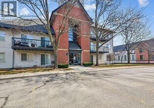 Building Photo - 1450 Glen Abbey Gate