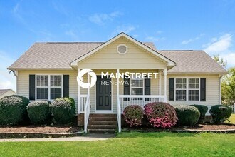 Building Photo - 129 Landmark Dr