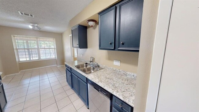 Building Photo - 10504 Wendts Way