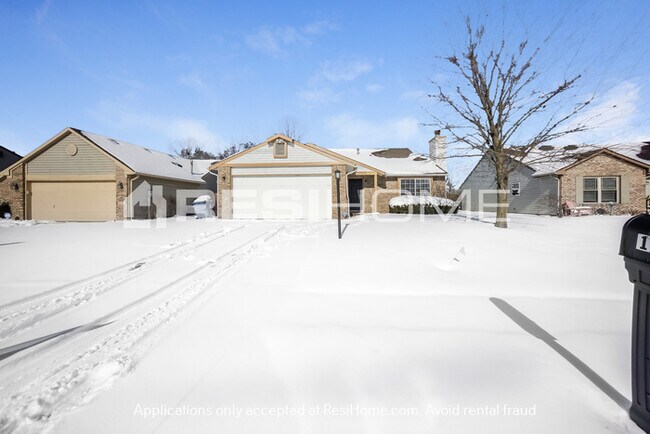Building Photo - HOME FOR RENT!!