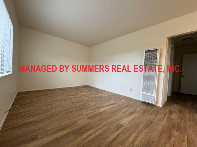 Foto principal - 16159 Walnut Ave