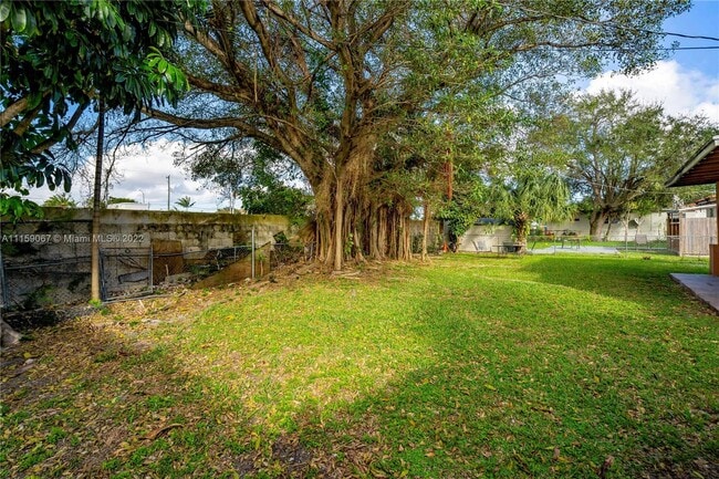 Foto del edificio - 1171 NE 161st Ter