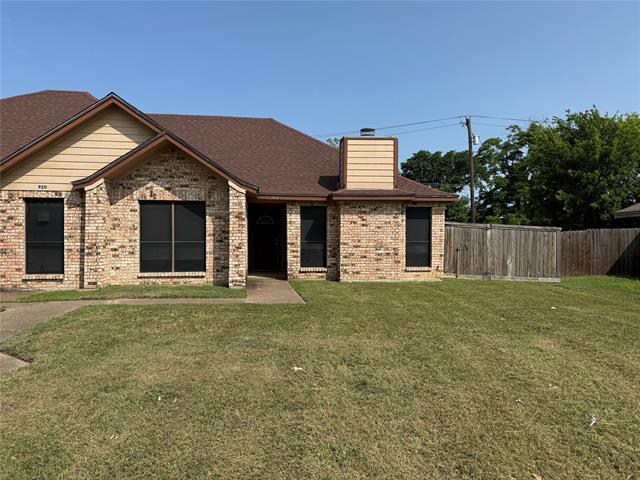 Primary Photo - 922 Westover Dr