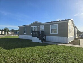 Building Photo - 1123 Walt Williams Rd