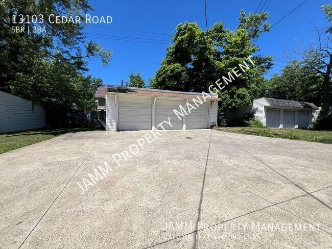 Foto del edificio - Cleveland Heights: 5-Bedroom 2.5-Bathrooms...