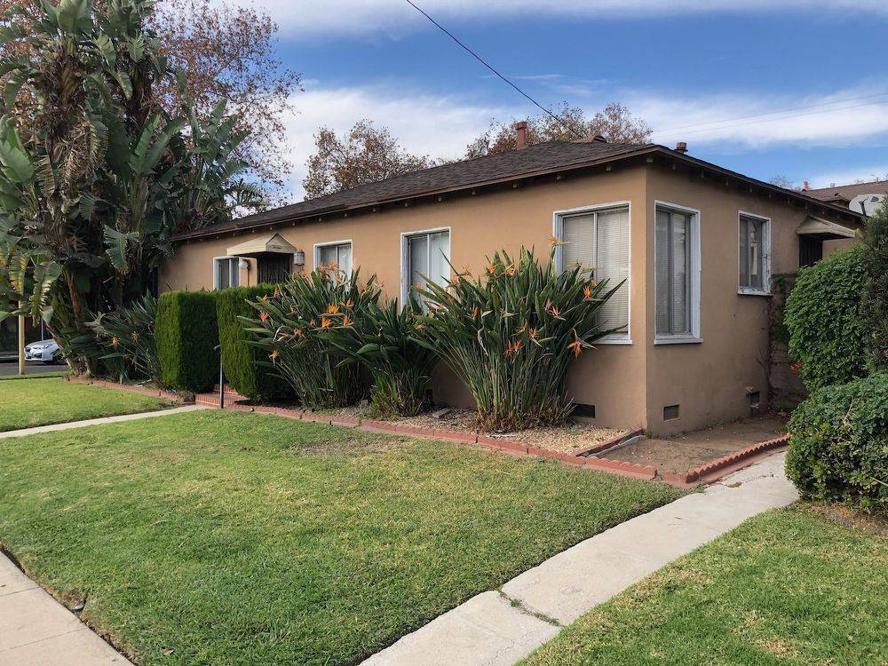 Foto principal - 1215 W Alameda Ave