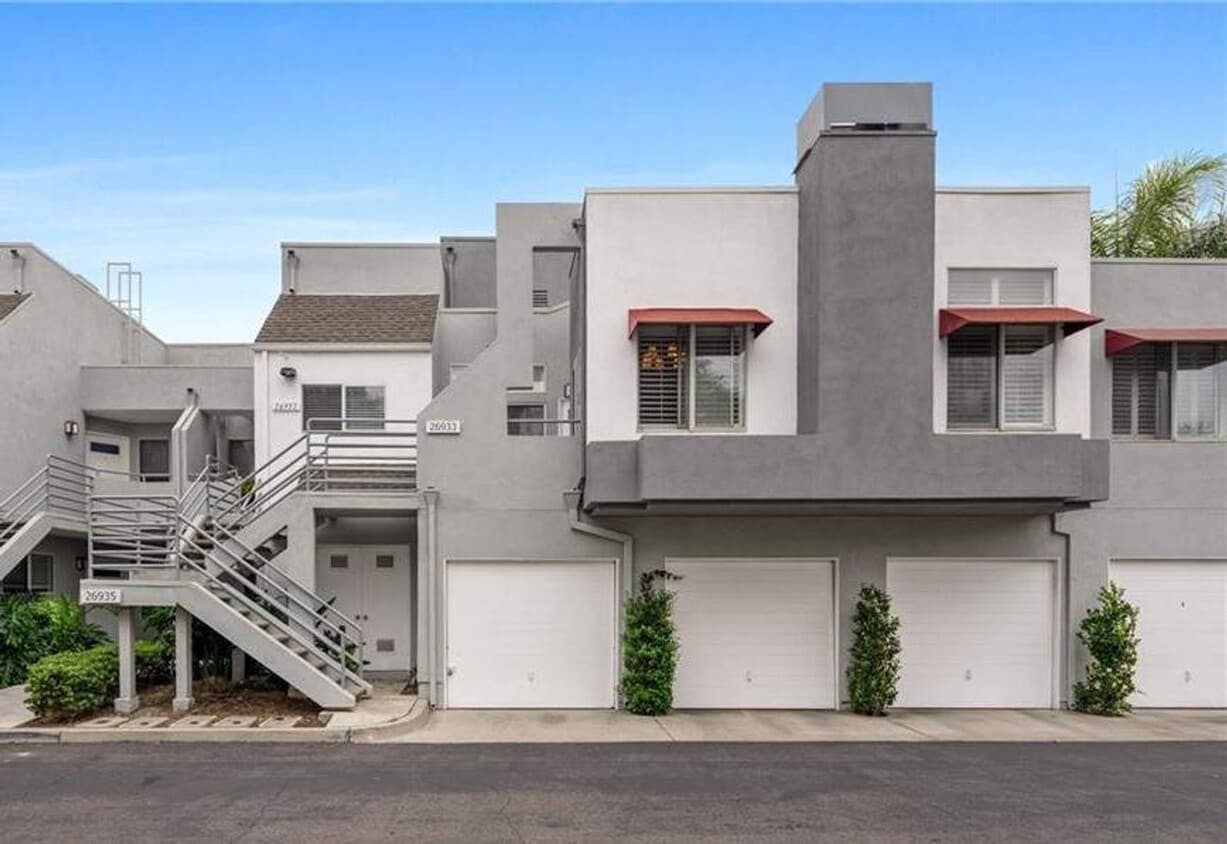 Primary Photo - 2bed/1bath w/ 1 car garage in the heart of Mission Viejo