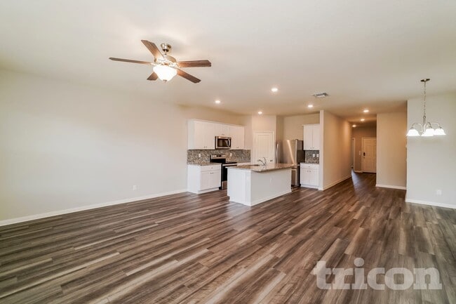 Building Photo - 7411 Boa Holw