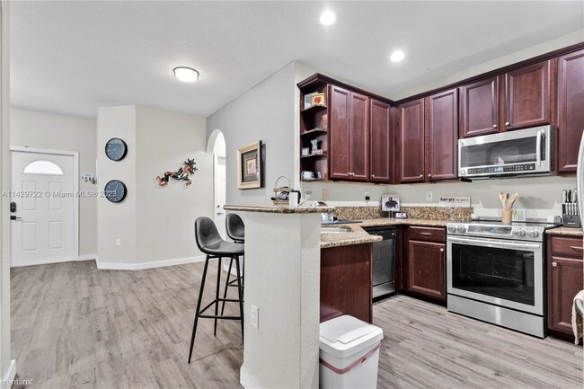 Foto del edificio - 4 br, 2.5 bath House - 14232 SW 273rd St