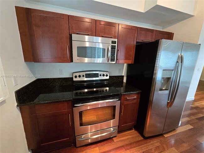 Building Photo - 7275 SW 89th St
