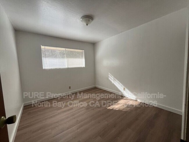 Foto del edificio - 2000 S Dora St