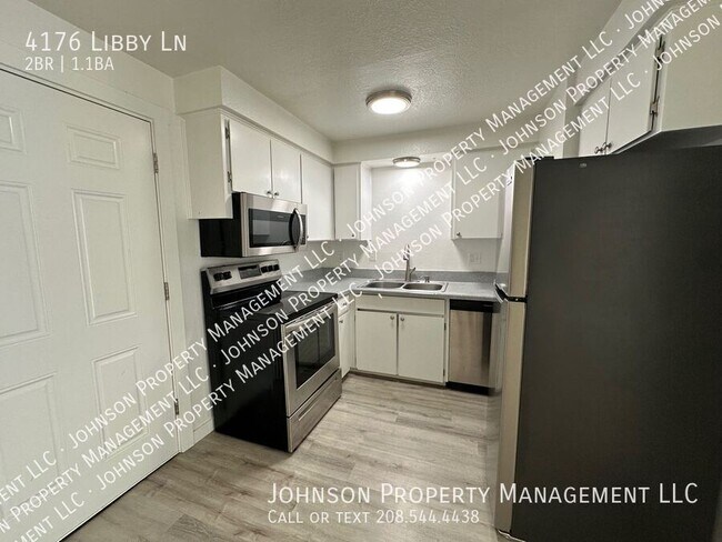 Foto del edificio - 4176 Libby Ln