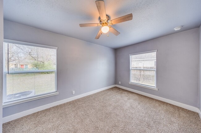 Foto del edificio - 4523 Keystone St