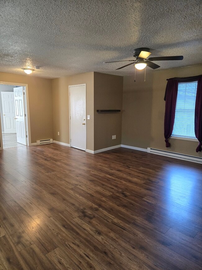 Building Photo - 63 10th St