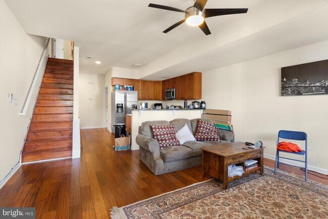 Building Photo - 1509 Frankford Ave