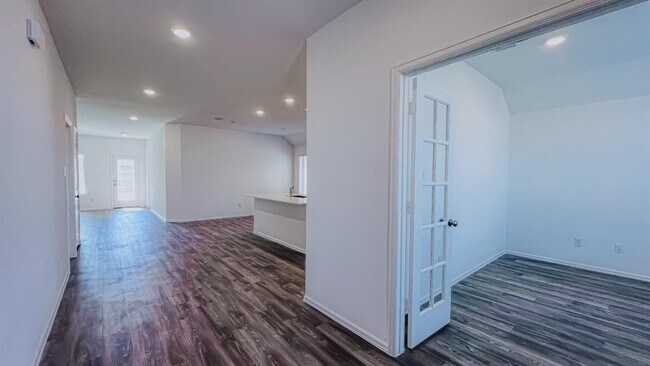 Building Photo - 2908 Cordova Hill Drive