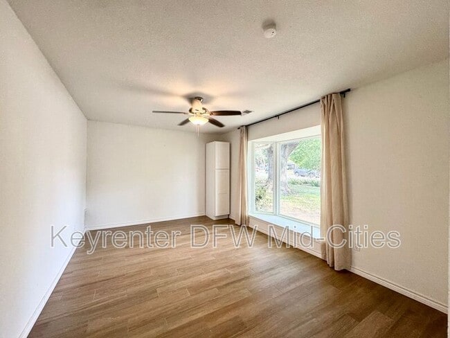 Foto del edificio - 13411 Charcoal Ln