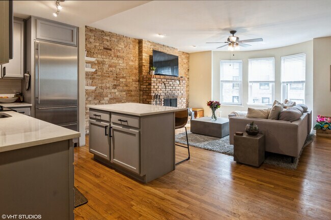 Foto del edificio - 2956 N Halsted St