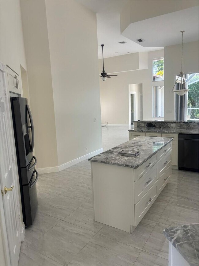 Foto del edificio - 1812 NW 124th Ave