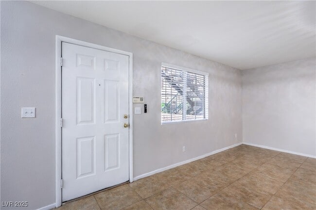 Foto del edificio - 8410 Eldora Ave