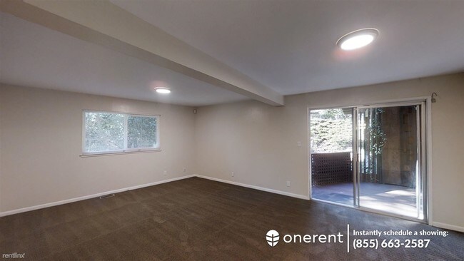 Building Photo - 4 br, 3 bath House - 2949 Holyrood Dr -