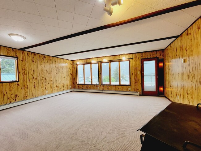 Building Photo - 093