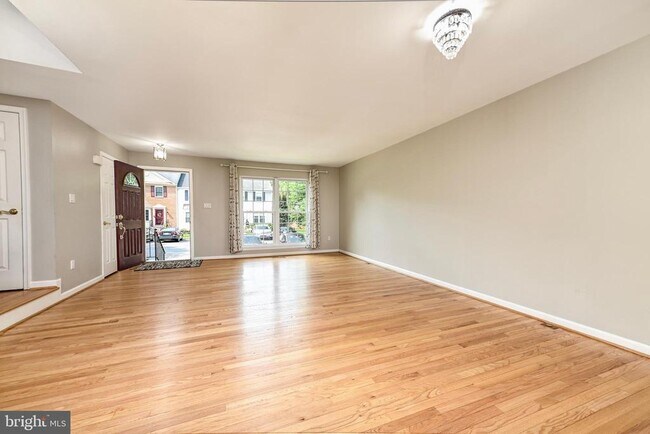 Foto del edificio - 1020 Smartts Ln NE
