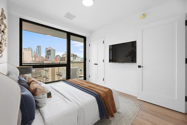 Foto del edificio - 27-10 37th Ave