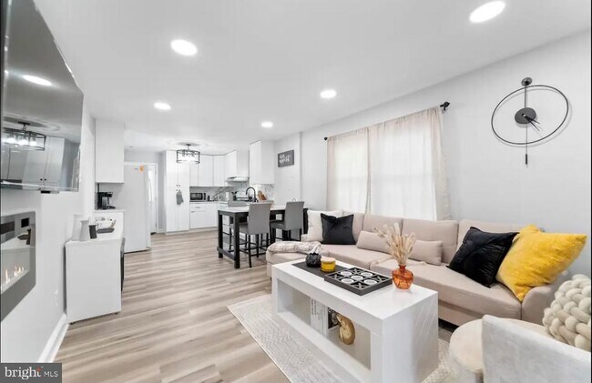 Foto del edificio - 4719 25th St N
