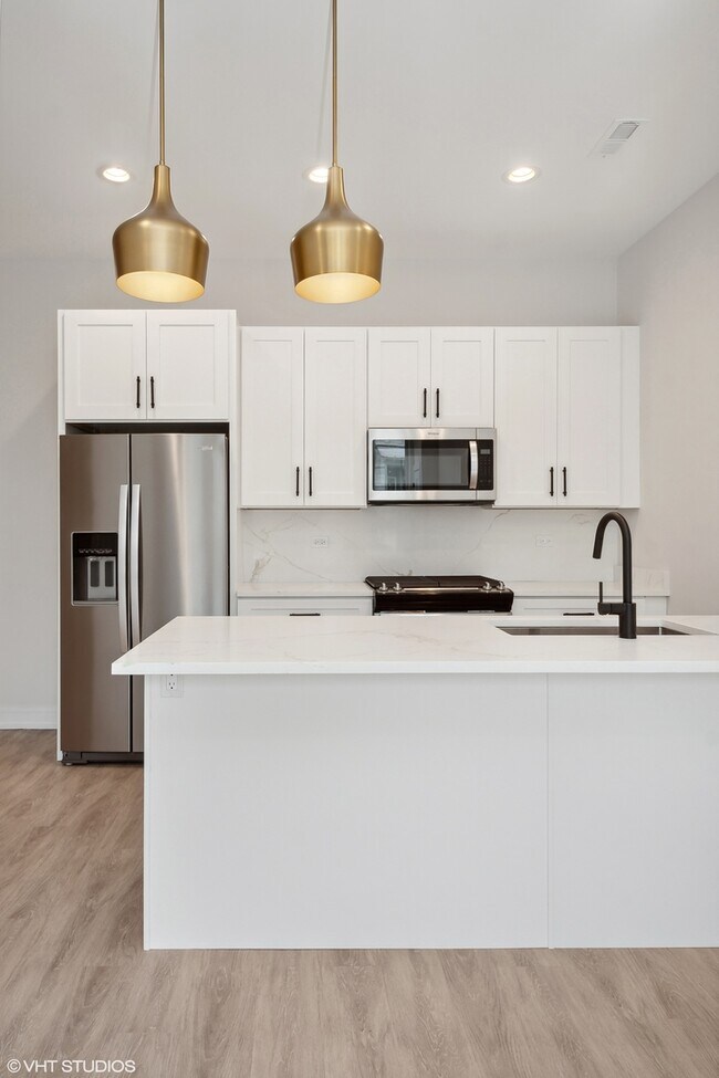 Foto del edificio - 519 E Bowen Ave