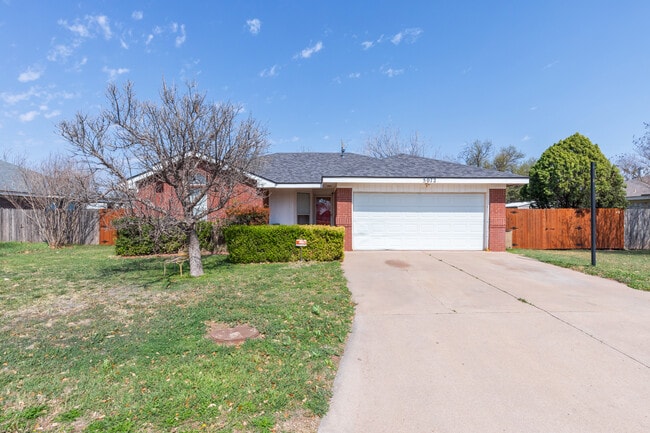 Building Photo - 5072 Big Sky Dr