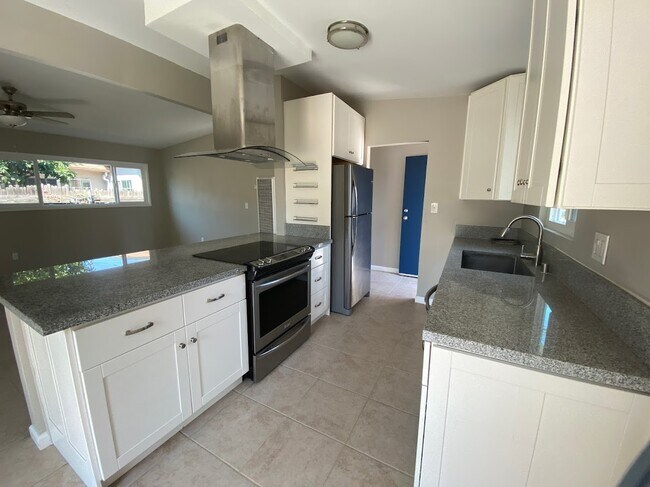 Foto del edificio - 4219 Home Ave