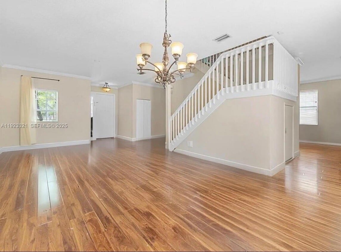 Foto principal - 168 Canterbury Pl