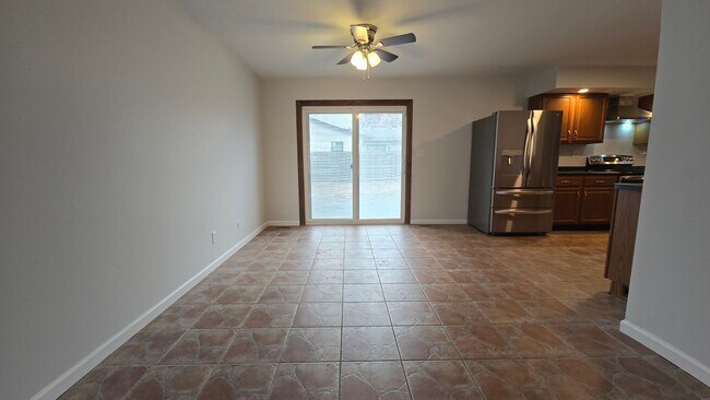 Foto del edificio - Renovated 3 Bed, 2 Bath Home Located in Stratford Park Neighborhood
