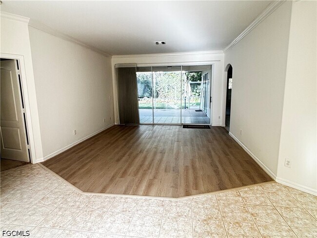 Foto del edificio - 8808 Cypress Preserve Pl