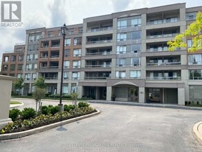 Building Photo - 19-119 Northern Heights Dr