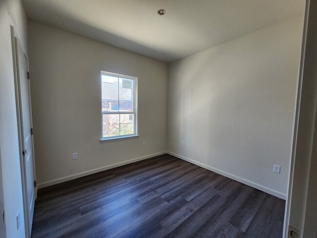 Foto del edificio - 12103 Pendarvis Ln