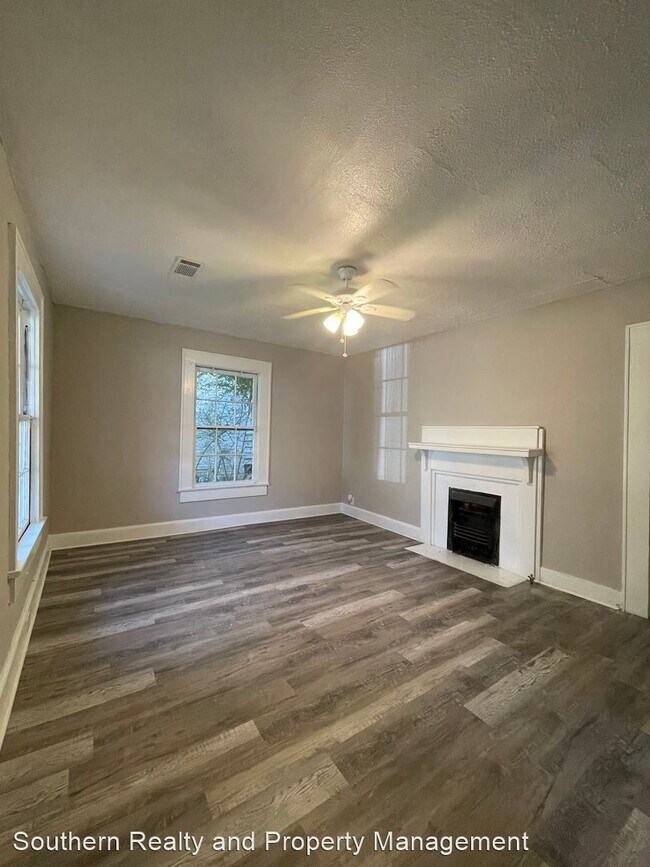 Building Photo - 4 br, 2 bath House - 2122 Yancey Avenue