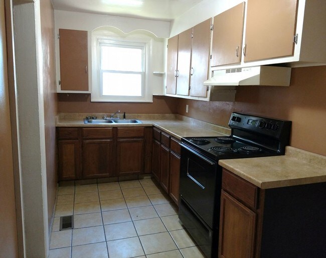 Foto del edificio - 2 Bedrooms near NOB / NIT