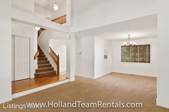 Building Photo - 4 br, 4 bath House - 16418 Stone Ledge Dr