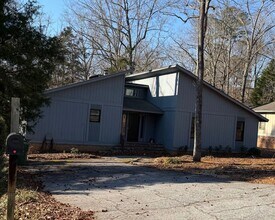 Building Photo - 103 Chestnut Ridge