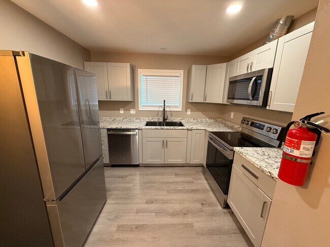 Foto del edificio - 609 Irwin St