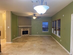 Building Photo - 2714 Orchard Creek Ln