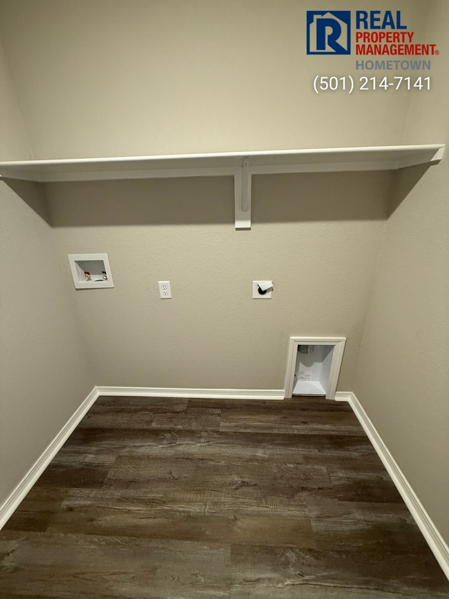 Building Photo - 6016 Croft Avenue-